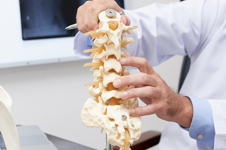 Minimal İnvaziv Omurga Cerrahisi